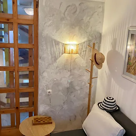 Apartment Little House