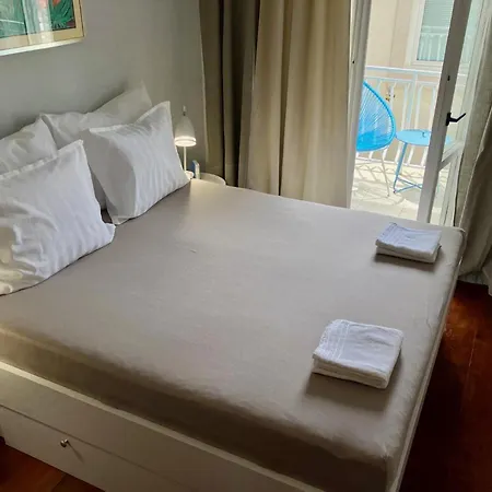 Apartment Little House Makarska
