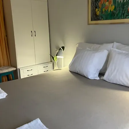 Little House Apartment